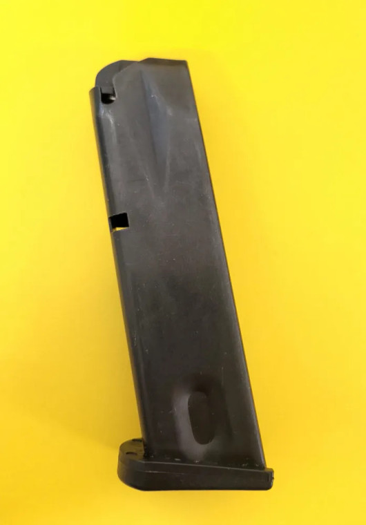 Taurus PT 99 15 Round Magazine (used)