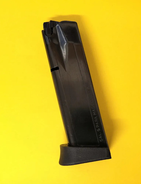 Taurus PT 24/7 9mm 17 Round Magazine N.O.S.