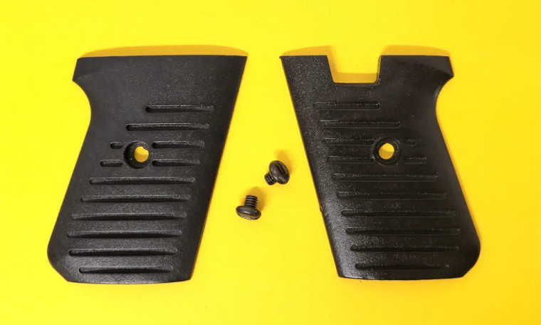 Jimenez J.A. 25 Grip Set with Screws