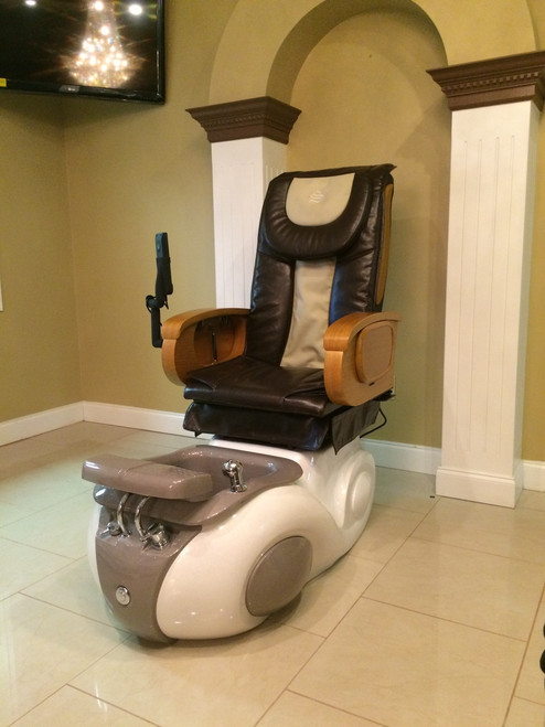 Commercial Complete Omega - Gloss Chocolate-Cream/Silver