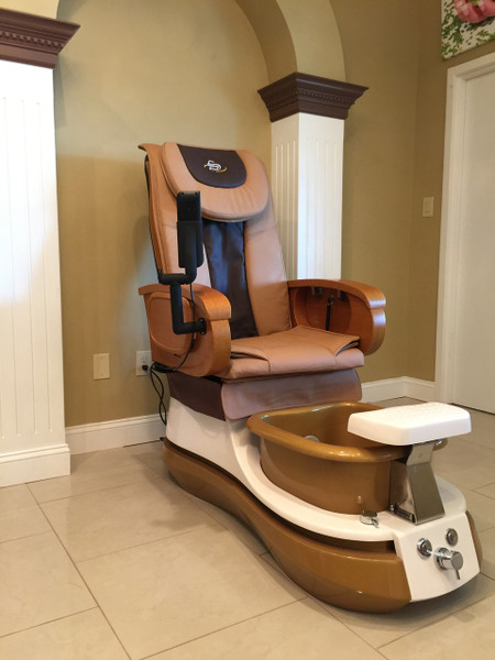 Commercial Complete Pedispa Sigma 2 - MochaChocolate/Gold