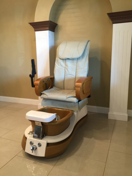 Commercial Complete Pedispa Sigma 2 - Cream/Gold