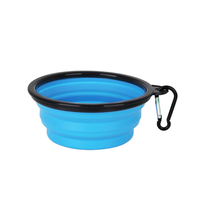 A 350ml collapsible silicon bowl in blue with a black rim and a clip for easy attachment.