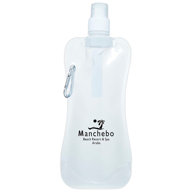 A drink bottle in clear plastic with a spray nozzle and a carabiner clip features branding on the side.
