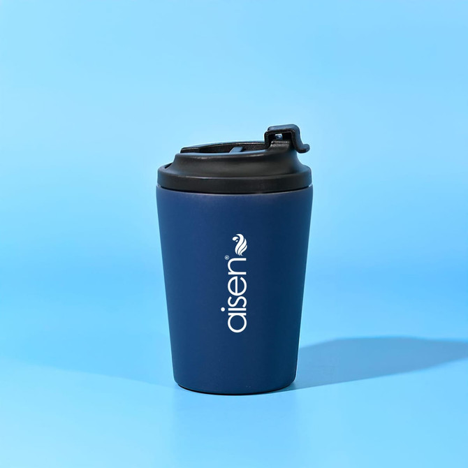 A drink bottle featuring a navy blue exterior and a black lid, with a logo on the side.