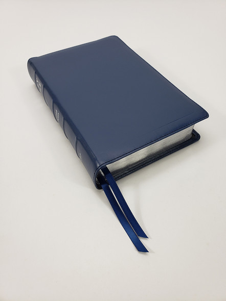 Cameo Reference Bible, Wide Margin, KJV (Blue Calfskin Leather)