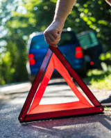 What Should Be in a Car Emergency Kit: Buy vs. Build Guide