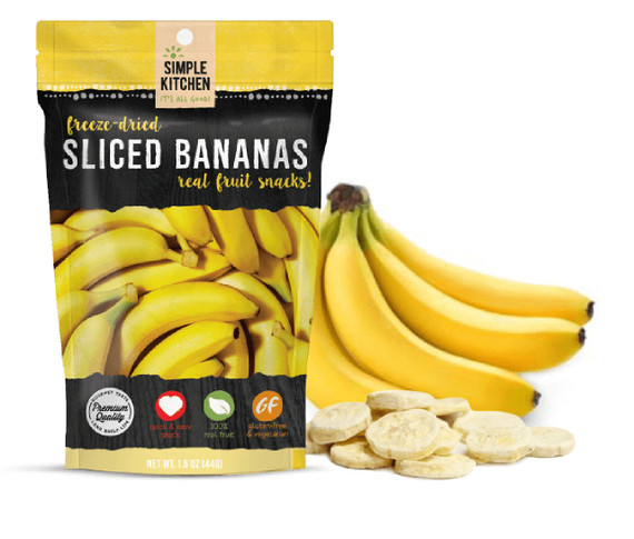 Simple Kitchen freeze dried sliced bananas pouch with fresh bananas and banana chips