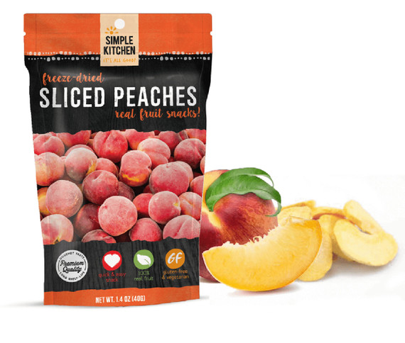 Simple Kitchen freeze dried sliced peaches pouch with fresh and dried peach slices