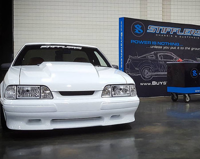 Stifflers Curved Windshield Banner White 3 Stifflers Curved Windshield Banner White 3