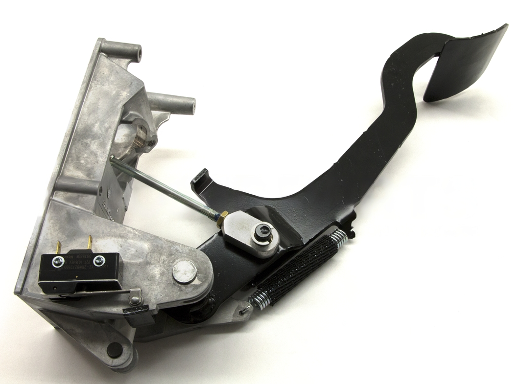 E21-6006 - CLUTCH PEDAL KW T680 PET 579 - Harbor Truck Parts