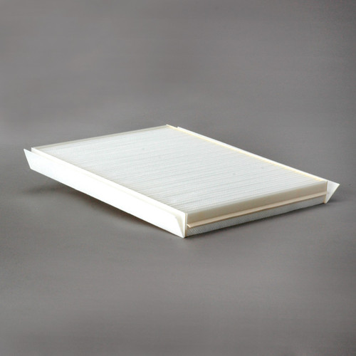 P606555 - CABIN AIR FILTER / PANEL VOLVO