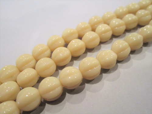 Opaque beige 8mm melon Czech beads