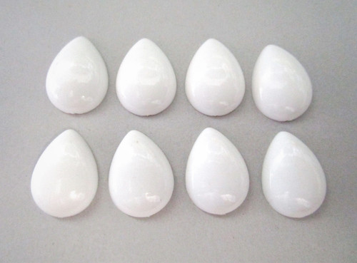 White 18x25mm teardrop vintage lucite cabochon