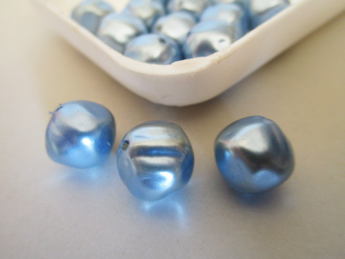 Blue pearl 11mm baroque vintage lucite beads