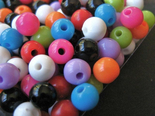 Red 6mm Round Plastic Beads #BR6R