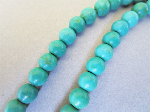 Turquoise magnesite 8mm round gemstone beads