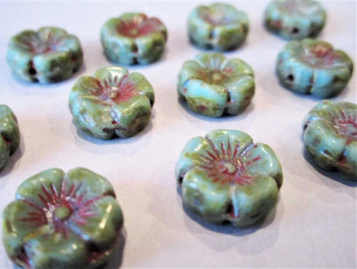 Green 12mm hibiscus flower Czech glass beads