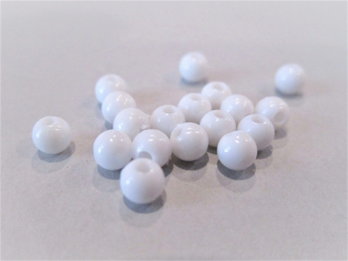 White 4mm round acrylic beads