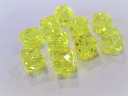 Yellow 10mm faceted cube acrylic beads