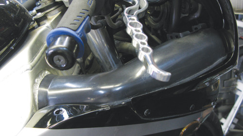 Ram Air Duct Right Suz