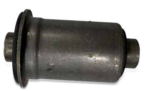 UPPER ISOLATOR