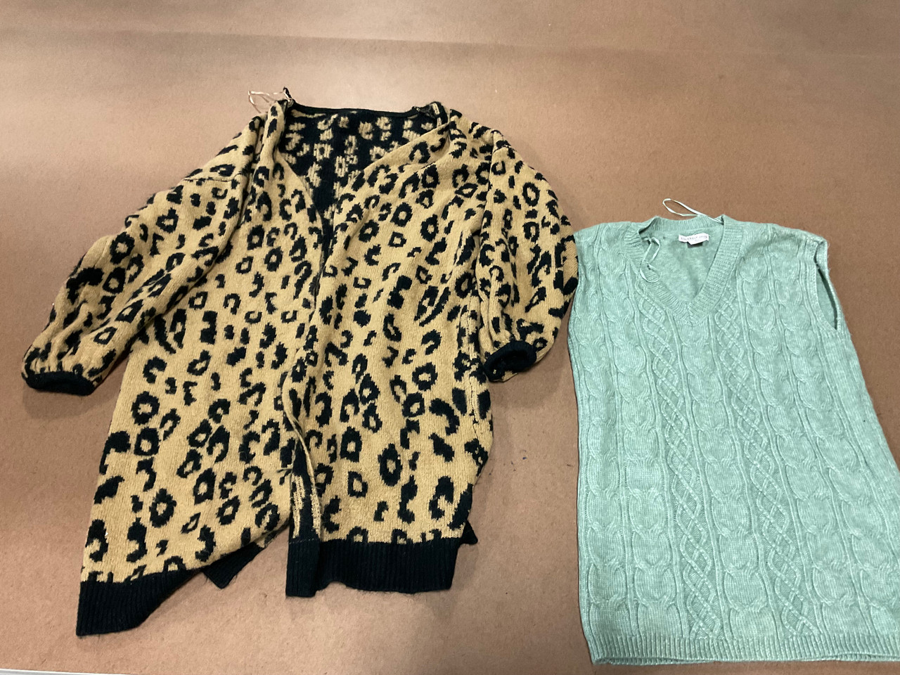 Tommy outlet hilfiger guess