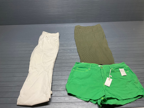 49 Unit Lot (SKU#: AB1735) Good American, House of Harlow, ATL, Nicole Miller, 4th Reckless, Rebellion, Laura Ashley, Paper Crane, Vince, Rose + Olive, Lucky Brand, Beyond Works, Rachel Zoe, Jones New York, Cabel & Gauge, and more