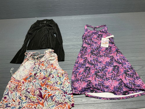 55 Unit Lot (SKU#: AB1770) Tahari, SummerSalt, Philosophy, Andie, Cynthia Rowley, Beach Lunch Loung, Lucky Brand, Wit & Wisdom, Democracy, Adidas,  JNY, Happily Grey, Japna, Mondetta, Green Envelope, L Space, Super Natural, and more