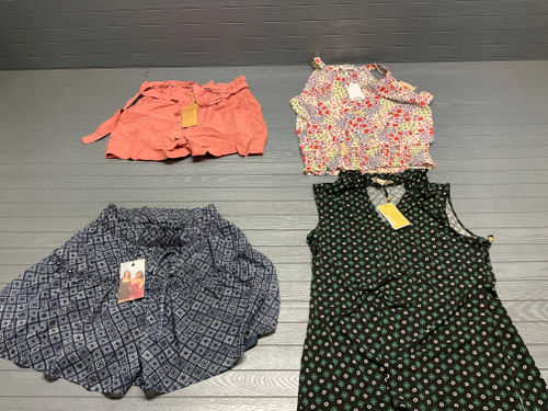 37 Unit Lot (SKU#: AB1879) Free People, Joie, Michael Kors, Rose + Olive, Calvin Klein, Lucky Brand, Anne Klein, Tommy Hilfiger, Monteau, Saint Tropez West, Vince Camuto, Tommy Bahama, Nicole Miller, Grove & Hollow, Overon, Max Studio, and more