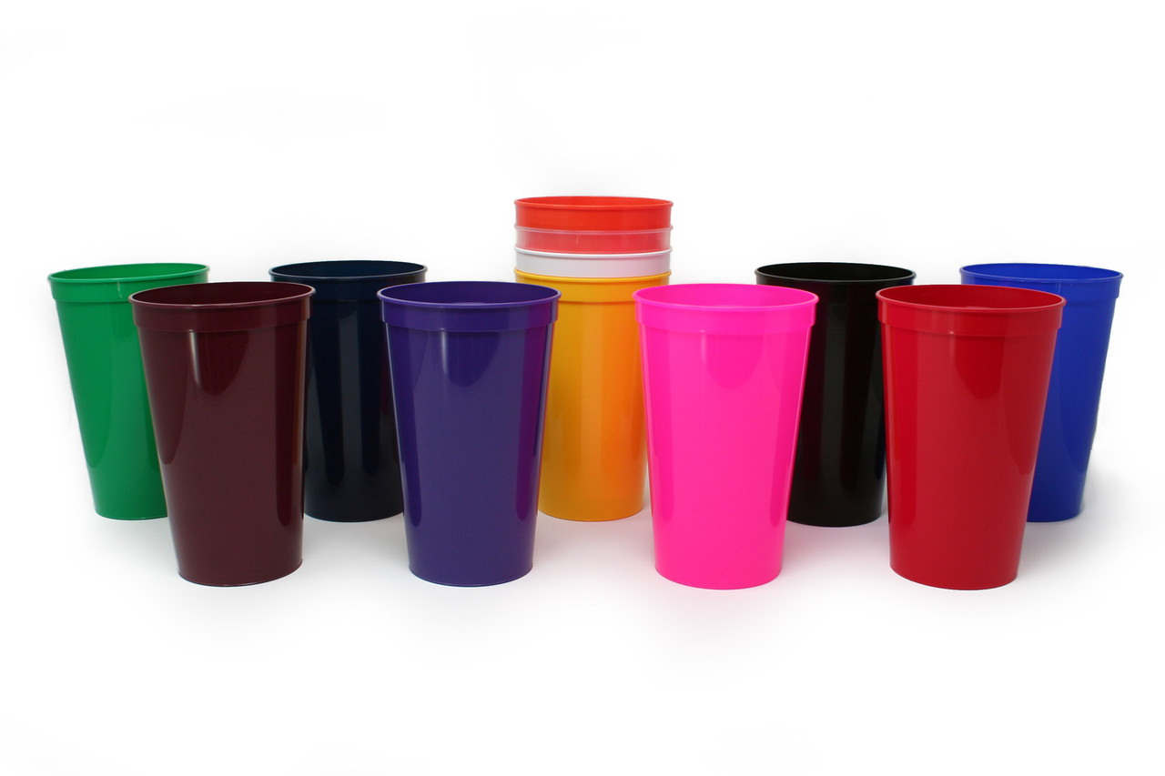 22oz Reusable Plastic Stadium Cups | BPA-Free, Made in USA, Dishwasher ...