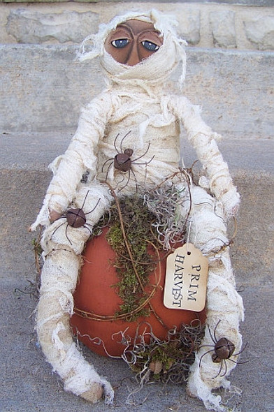 Harvest Mummy Cloth Doll Pattern (PDF Download) by Michelle Allen of Raggedy Pants Designs