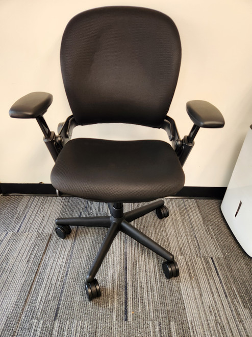 Refurbished Steelcase Leap V1 TALL chair.  Height Range is 23"H to 30"H. Normal chairs with height range from 17" to 22" do not work well for tall people. We added a taller lift cylinder to a refurbished Steelcase Leap V1 for tall people.

If you are tall and have a height adjustable table, you need one of these chairs.

Our refurbished Steelcase Leap V1 Tall chairs come with a (3) year warranty.