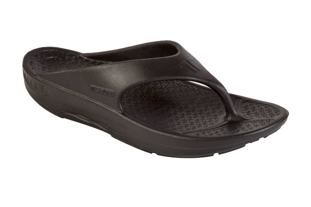 telic women's flip flops