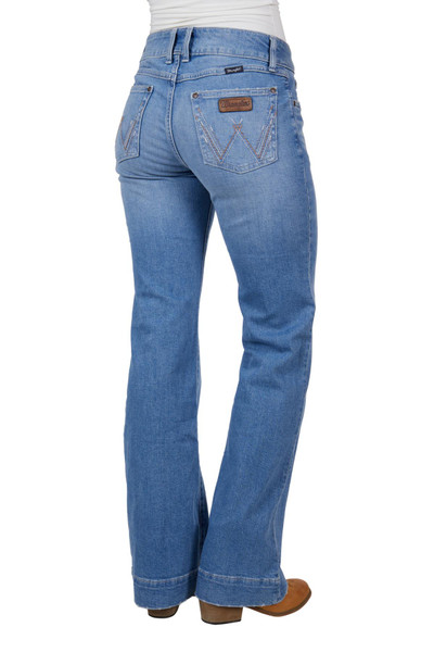 Image 1 of Wrangler WomenS Hallie Trouser Jean - Mae 34 Leg