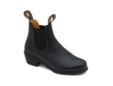 heeled blundstone boots