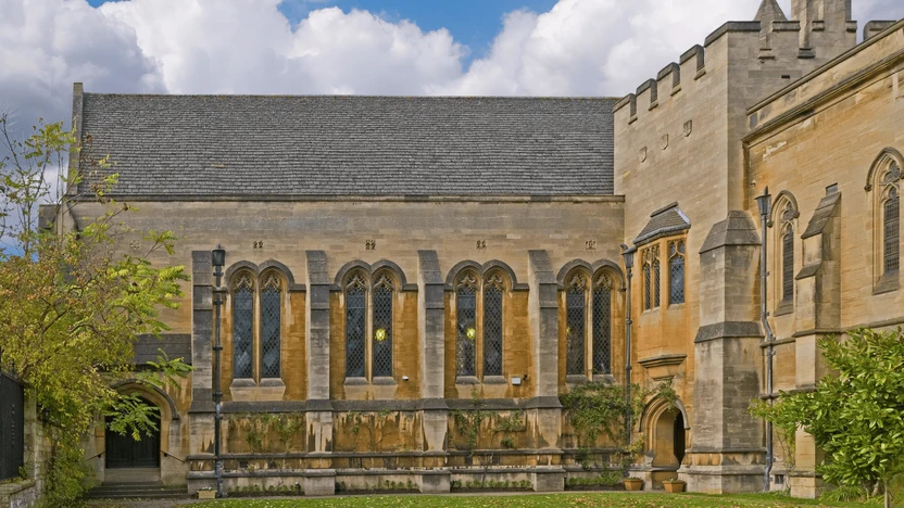 Harris Manchester College Oxford: History, Mature Students & Morris Glass