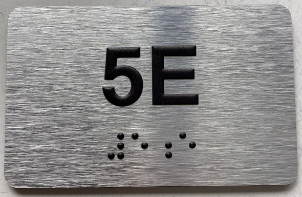 APT# 5E SILVER Sign