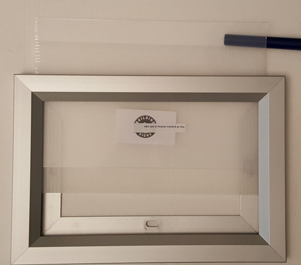 SIGNAGE Business Registration Certificate Frame