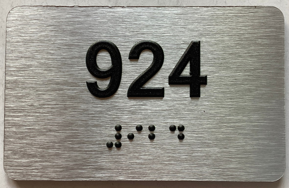 apartment number 924 sign