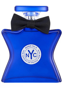 The Scent of Peace for Him by Bond No 9, a Woody Aromatic fragrance for men. The Scent of Peace for Him was launched in 2013. 

Top notes are Pineapple, Juniper Berries and Bergamot

middle note is Currant buds

base notes are Cedar and Vetiver.

3.3oz (Brand new in collector's box)

BOND NO. 9 THE SCENT OF PEACE FOR HIM 3.3oz EDP
