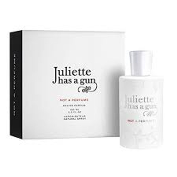 A fragrance made out of a single element called Cetalox. Usually used in perfumery as a base note, it plays here the lead role... Another advantage of this particular composition, is that it is entirely allergen free. The result is minimalist, elegant, pure. Juliette's iconic fragrance!

JULIETTE HAS A GUN-NOT A PERFUME 3.3OZ EDP (WOMEN)