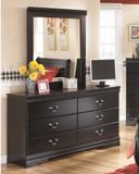Huey Vineyard - Bedroom Set