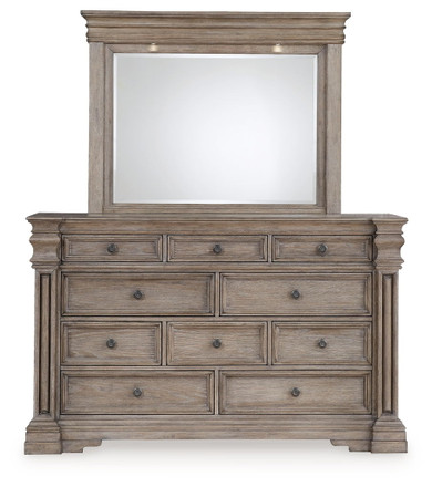 Blairhurst - Light Grayish Brown - Dresser And Mirror