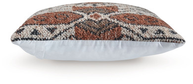 Kierenworth - Pillow