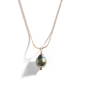 Rose Gold and Tahitian Pearl Necklace