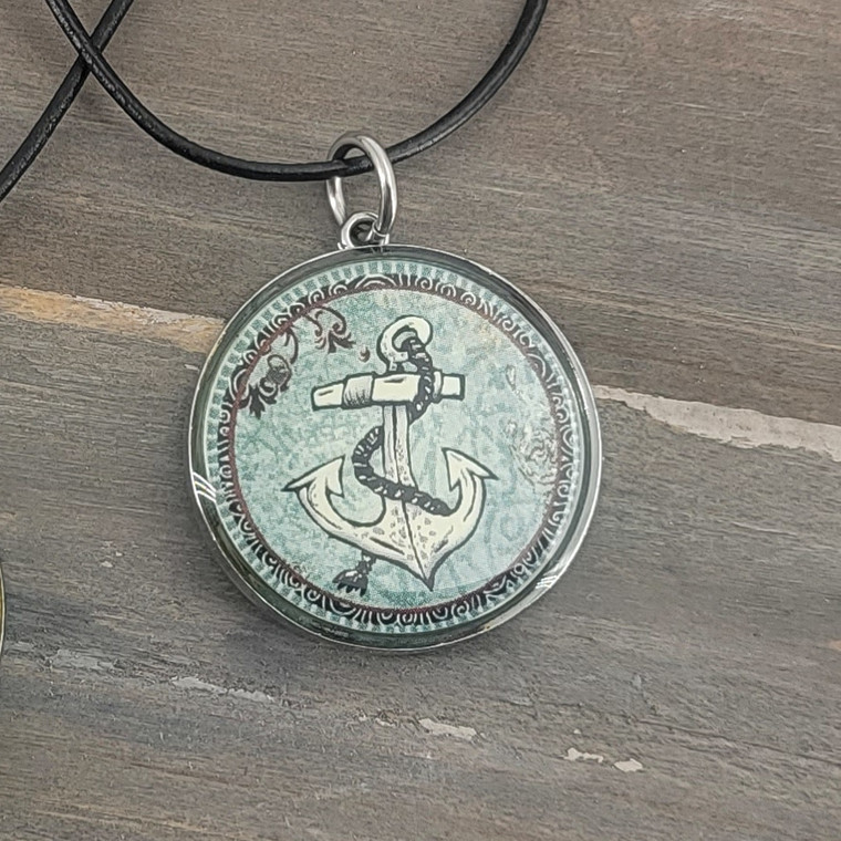Spirite Lala Reversible Pendant- Anchor