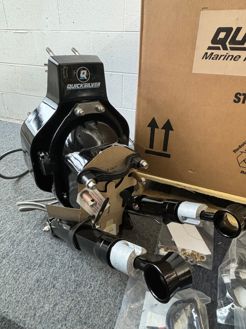 ジェーナス SP Amazon.com: GSP NCV53911 CV Axle Shaft Assembly - Left Front
