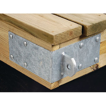 Tiedown Engineering Outside Corner Male W-Tab 26418