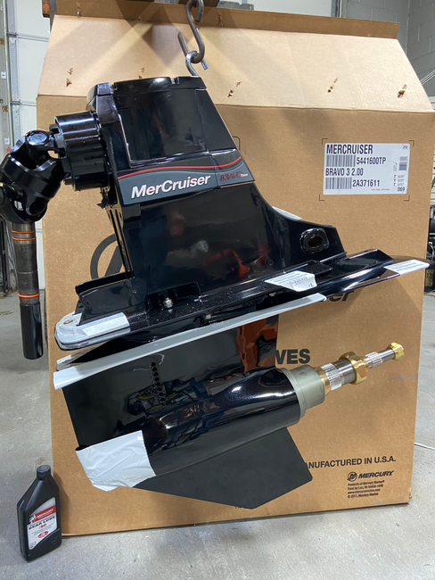 New OEM Mercury MerCruiser Bravo 3 Outdrive 1.81 2.00 2.20 New OEM Mercury MerCruiser Bravo 3 Outdrive 1.81 2.00 2.20